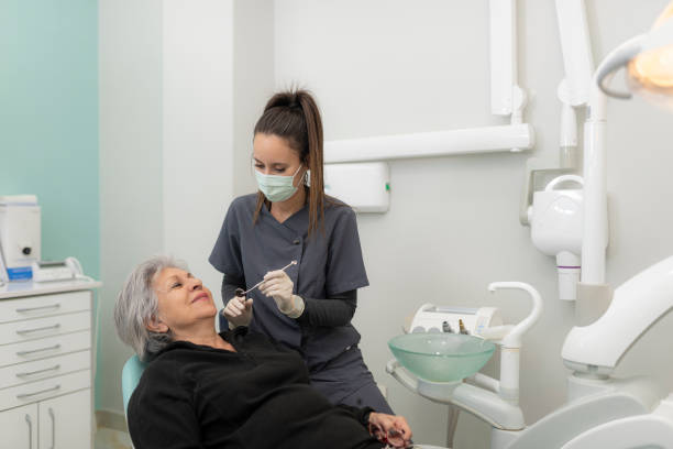 Best Tooth Infection Emergency Dentist  in Santa Fe Springs, CA